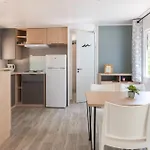 Mobilhomes Lacs D'armagnac 別荘 Bretagne-d'Armagnac