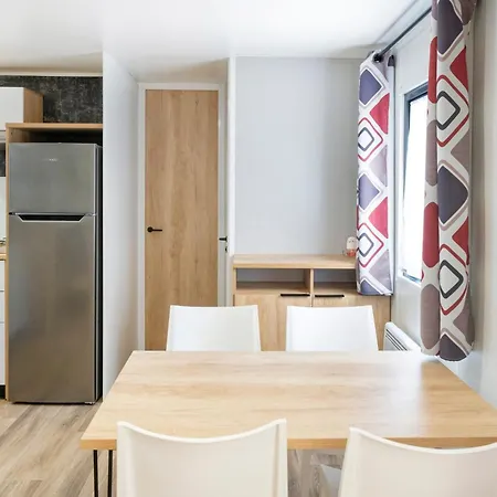 Nyaraló Mobilhomes Lacs D'armagnac *