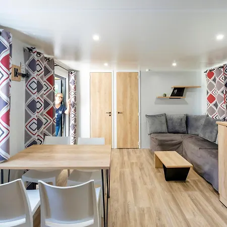 Mobilhomes Lacs D'armagnac * Bretagne-d'Armagnac